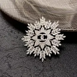 chanel brooches pour femme s_1262b2a